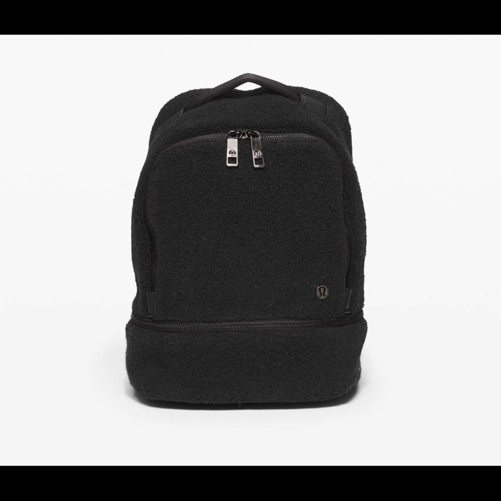 Lululemon Adventurer Backpack Mini 
Sherpa Fleece